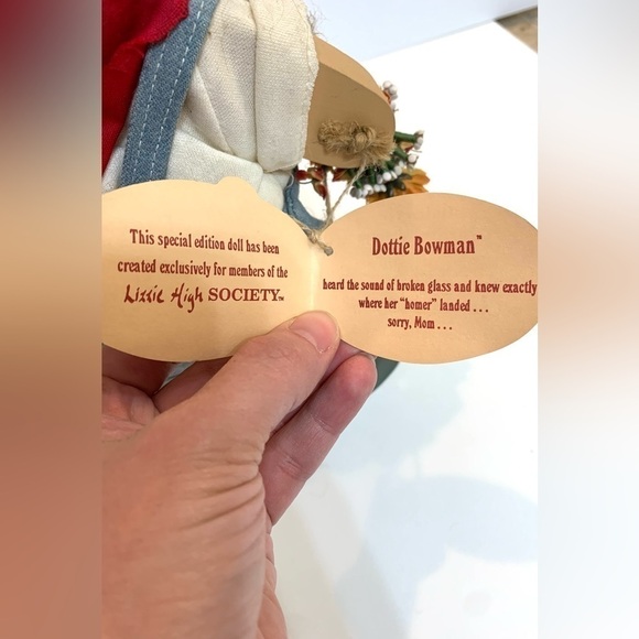 Vintage Lizzie High Girl Baseball Player Dottie Bowman 1995 w/Tags Tomboy - Picture 7 of 8